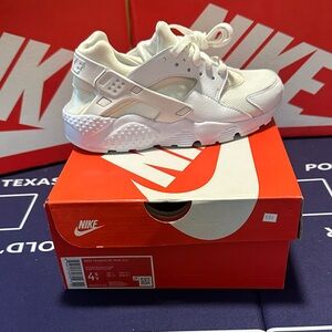 Nike Kids Huarache Run Sneakers - White